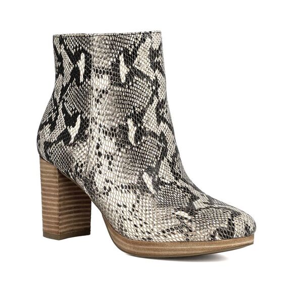 AMERICAN RAG Shoes - AMERICAN RAG Womens Beige Snake Skin Print Retro Hayes Leather Booties 7.5 M